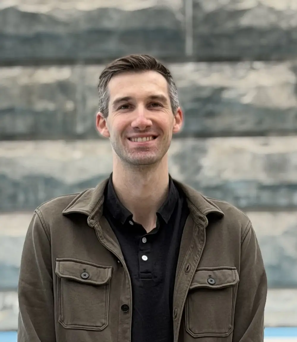 Luke Tyburski Senior Partnerships Manager, Global